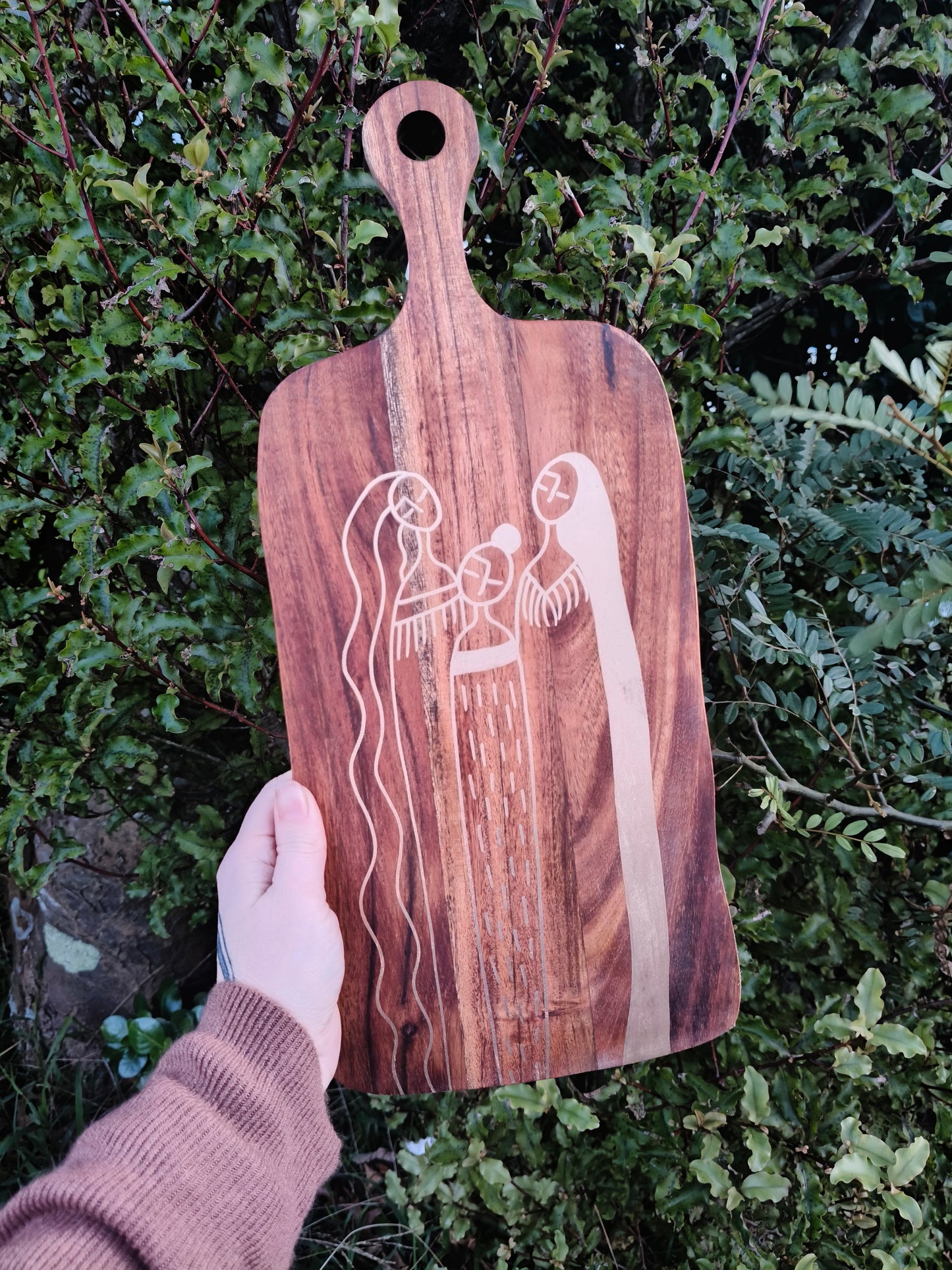 Wāhine on rākau